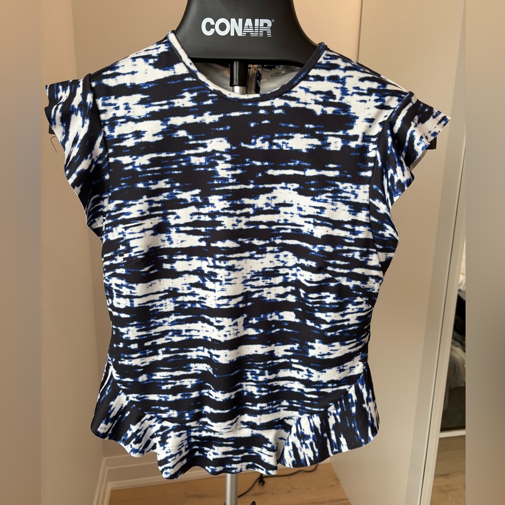 Zara Black Blue and White Abstract Blouse zipper at the back size S